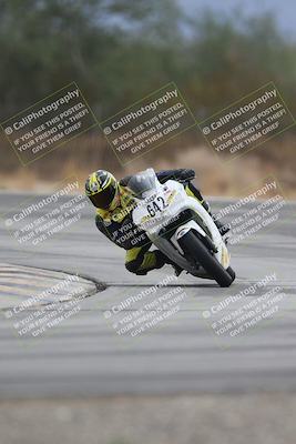 media/Sep-21-2025-Race Pace (Sun) [[98bf33ef95]]/Non Verified/4-Turn 3 (910am)/